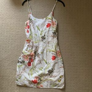 Old Navy white floral sundress sz S